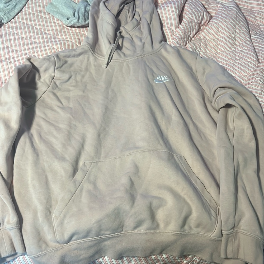 nike hoodie light pink